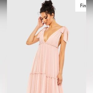 Mac Duggal Elegant Pink Sleeveless Dress